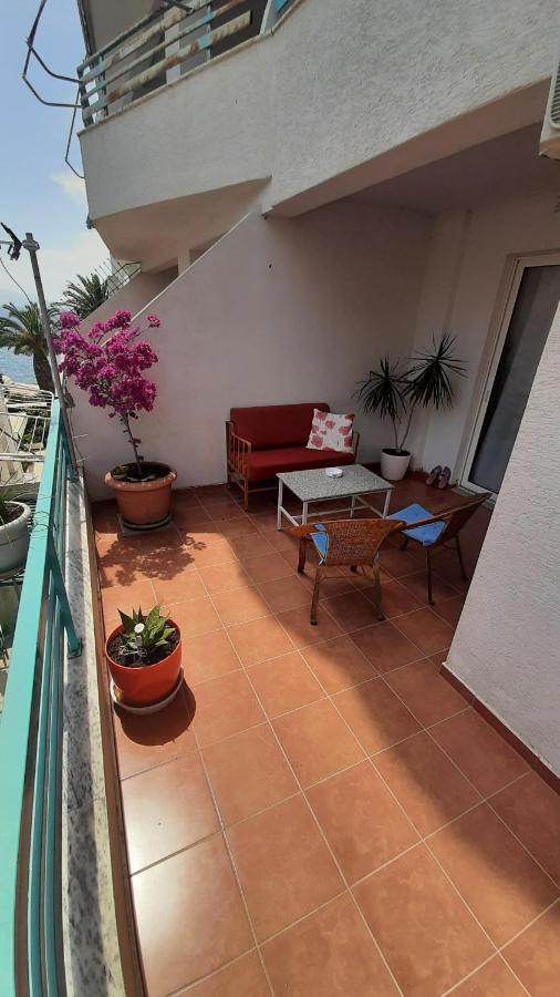 Meni'S Family Apartament Sarande Exterior photo