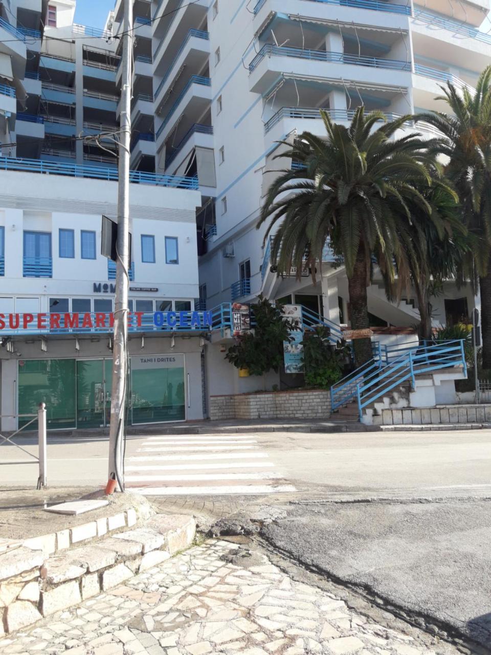 Meni'S Family Apartament Sarande Exterior photo